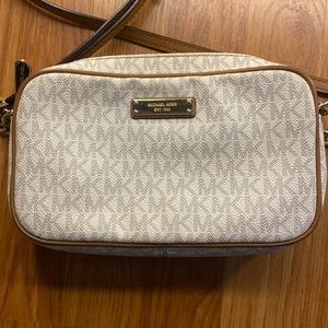 mk crossbody purse
